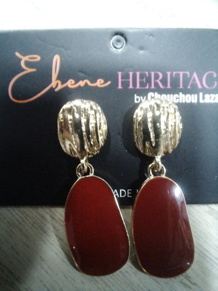 BOUCKLES D'OREILLES CUBES