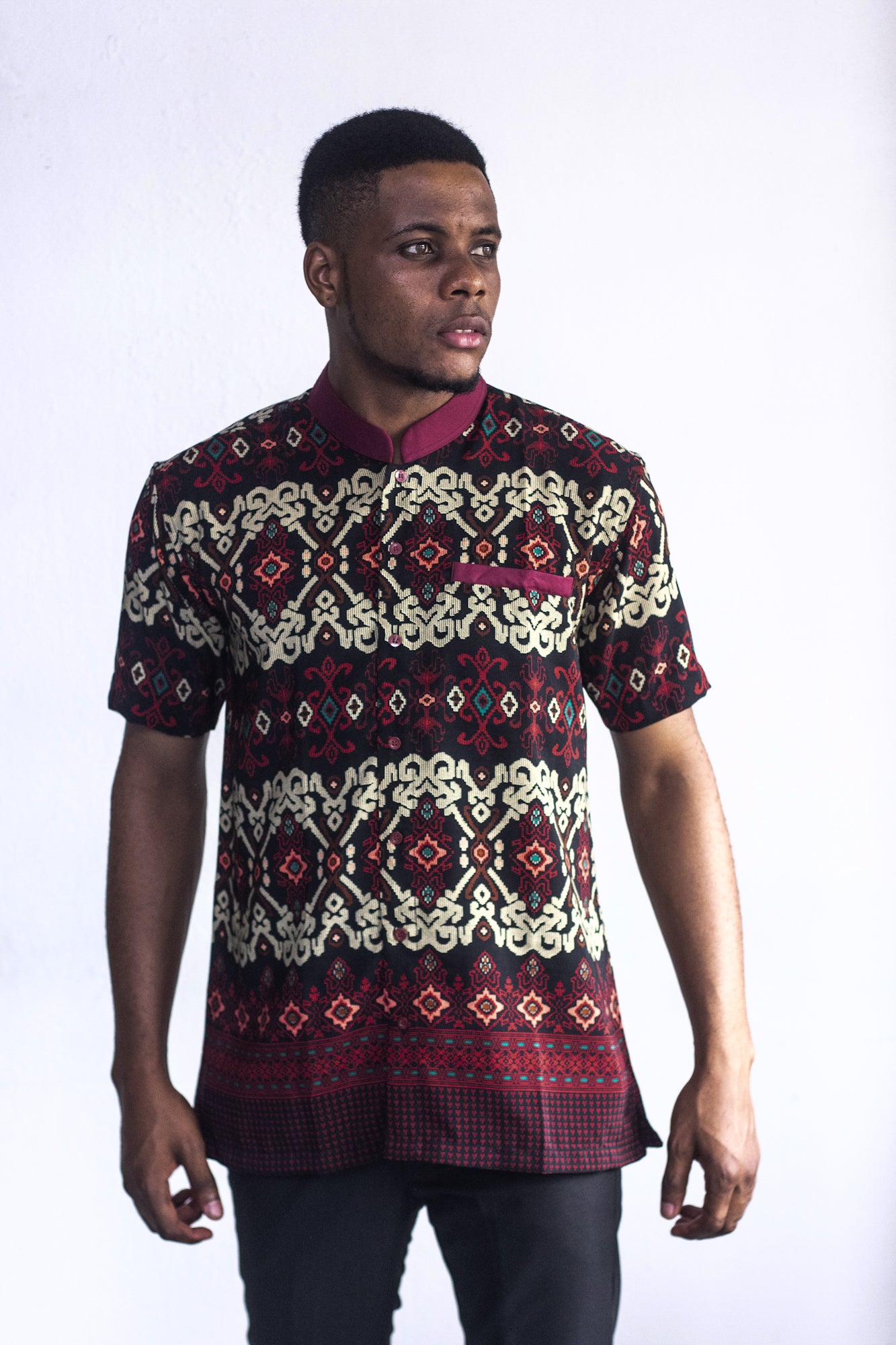 CHEMISE COURTES MANCHES COL MAO POCHE INTERIEURE HOMME