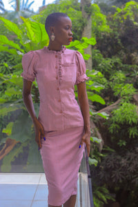 TAILLEUR A MANCHES COURTES