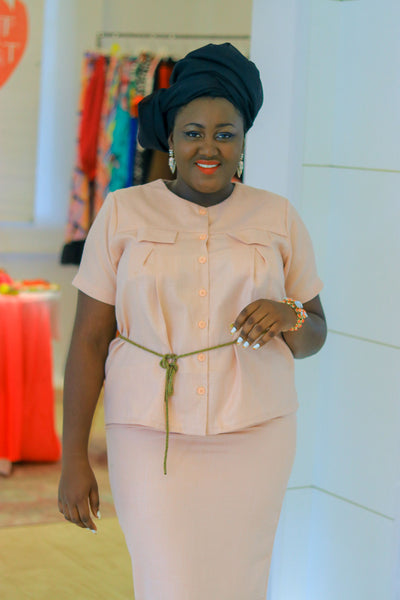 TAILLEUR A MANCHES COURTES